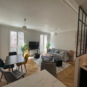  Apartament De Franţa