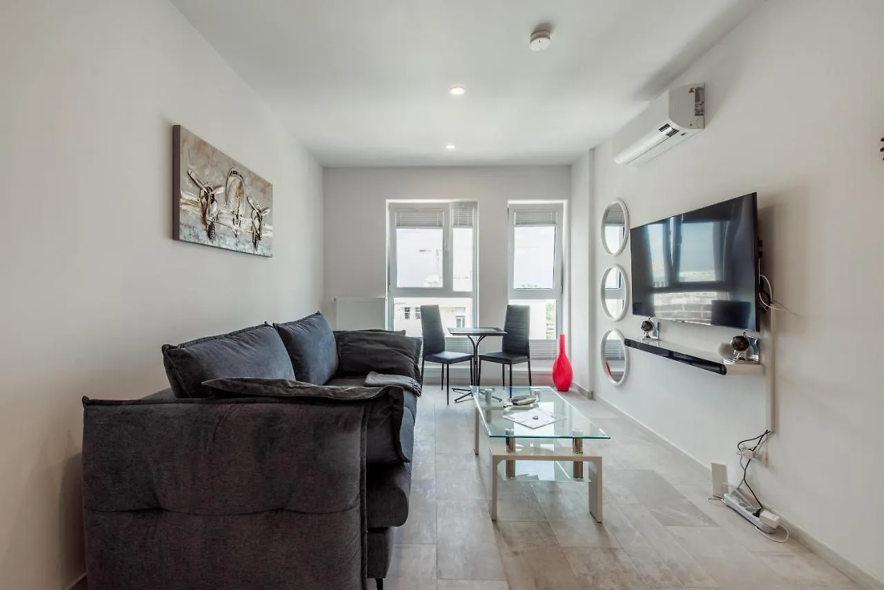 Fancy Penthouse Studio With Lakeview W10 Bucureşti Apartament